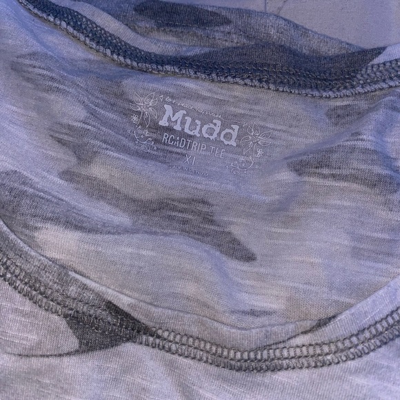 two mud t-shirt’s - Picture 3 of 3